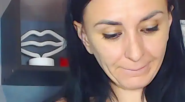 Snapshot of Siaconna chatting on 6, 12, 2024 Siaconna online show from 6, 12, 2024