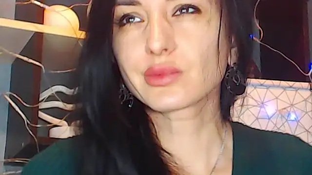 Snapshot of Siaconna chatting on 22, 12, 2024 Siaconna online show from 22, 12, 2024