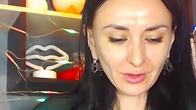 Snapshot of Siaconna chatting on 22, 12, 2024 Siaconna online show from 22, 12, 2024