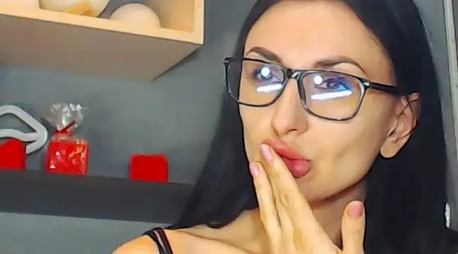 Snapshot of Siaconna chatting on 17, 2, 2025 Siaconna online show from 17, 2, 2025