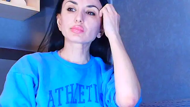 Snapshot of Siaconna chatting on 10, 3, 2025 Siaconna online show from 10, 3, 2025