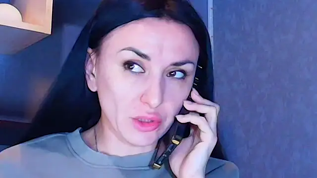 Snapshot of Siaconna chatting on 11, 3, 2025 Siaconna online show from 11, 3, 2025