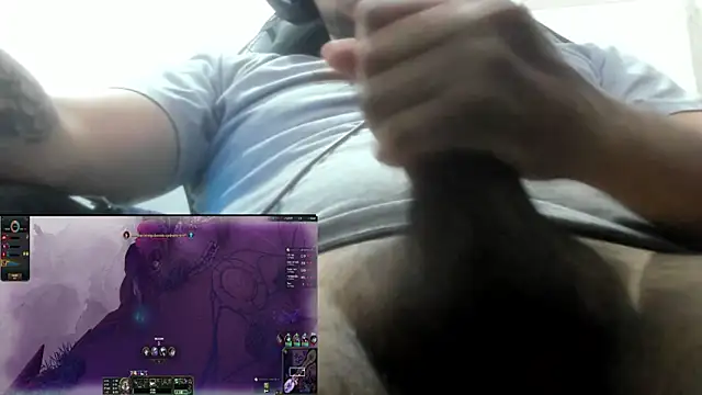 Snapshot of Novin18RJ chatting on 4, 11, 2025 Novin18RJ online show from 4, 11, 2025