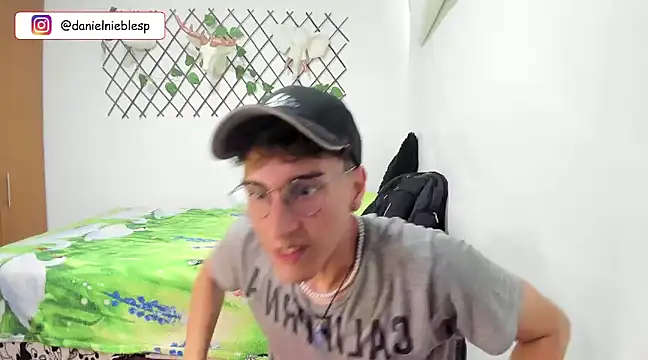 Jackson Careyy online show from 8, 1, 2025