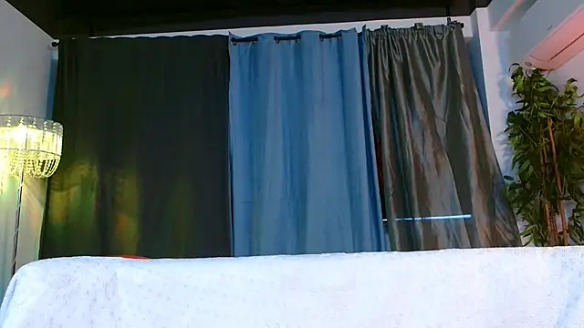 DanieleAida online show from 2, 3, 2025