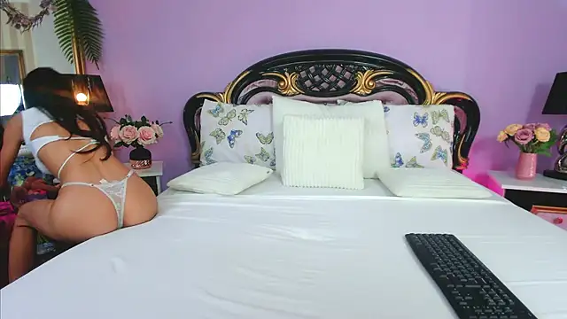 MyaJenson online show from 18, 9, 2025