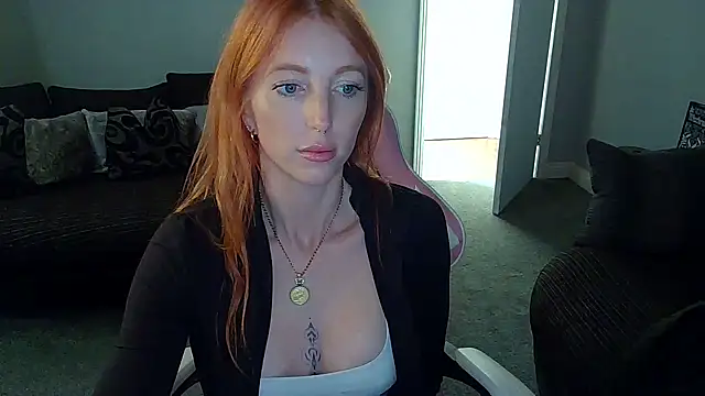 Red firesquirt online show from 12, 9, 2025