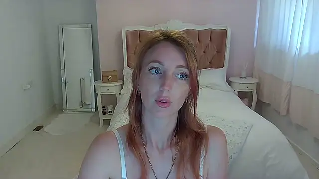 Snapshot of Red_firesquirt chatting on 30, 6, 2026 Red firesquirt online show from 30, 6, 2026