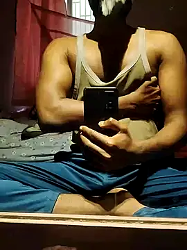 xxxhugedick0001 online show from 12, 1, 2025