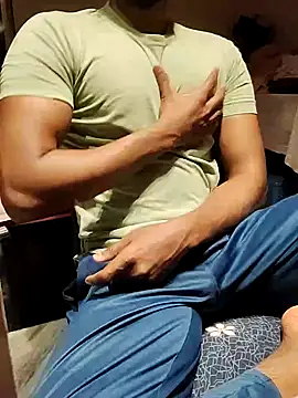 xxxhugedick0001 online show from 1, 3, 2025