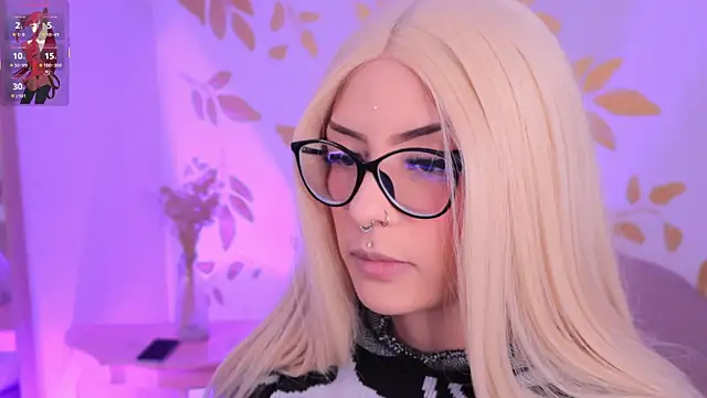 Misselektra   online show from 7, 10, 2025