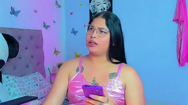 Snapshot of mabellfox chatting on 20, 12, 2024 mabellfox online show from 20, 12, 2024