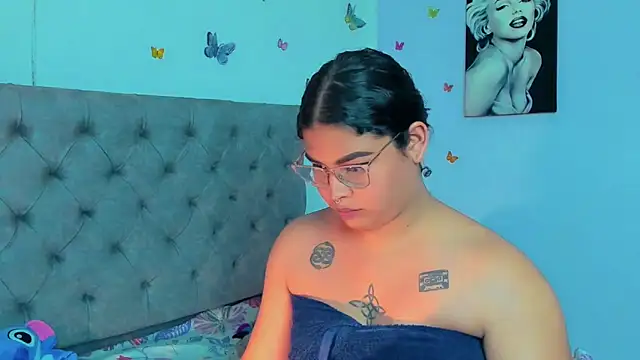 Snapshot of mabellfox chatting on 29, 12, 2024 mabellfox online show from 29, 12, 2024