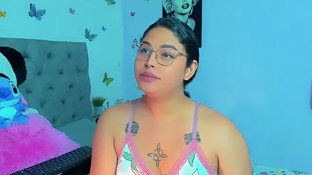 Snapshot of mabellfox chatting on 15, 1, 2025 mabellfox online show from 15, 1, 2025
