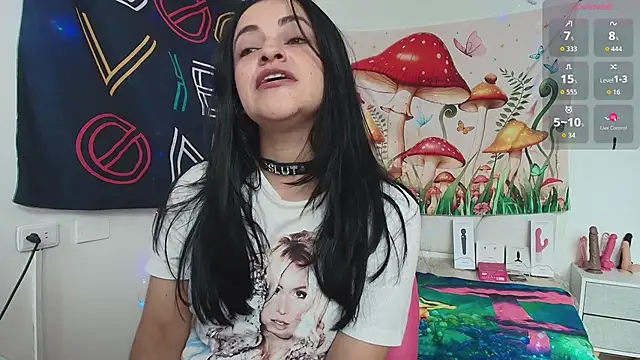 LovelyAzucena online show from 27, 3, 2026