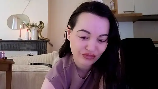 Lilie romeo online show from 12, 3, 2025