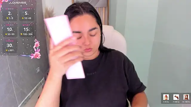 Snapshot of CelesteBrucee chatting on 17, 5, 2026 CelesteBrucee online show from 17, 5, 2026