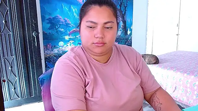 Snapshot of girl_milk2 chatting on 3, 12, 2024 girl milk2 online show from 3, 12, 2024