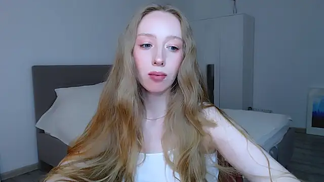 Snapshot of Luna_insniity chatting on 9, 12, 2024 Luna insniity online show from 9, 12, 2024