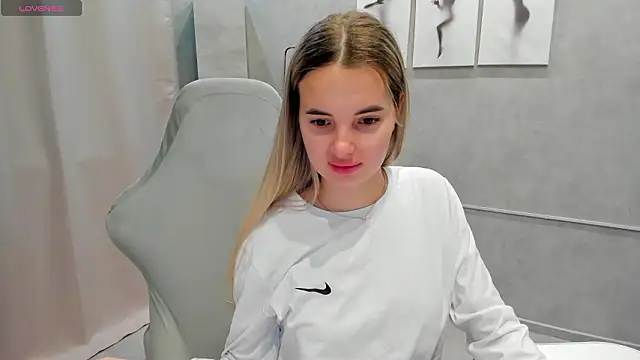 Donna Evans online show from 12, 3, 2026