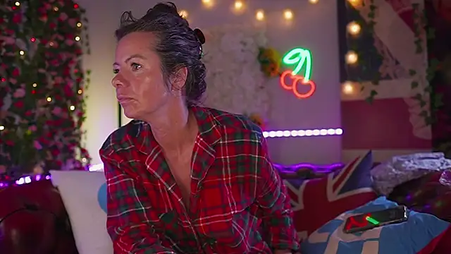 AmicaBentley online show from 24, 3, 2026