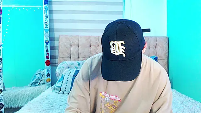  justinmoon2 online show from 8, 3, 2026