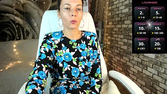 Eva Melow online show from 4, 12, 2024