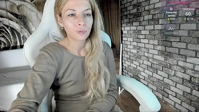 Eva Melow online show from 22, 12, 2025