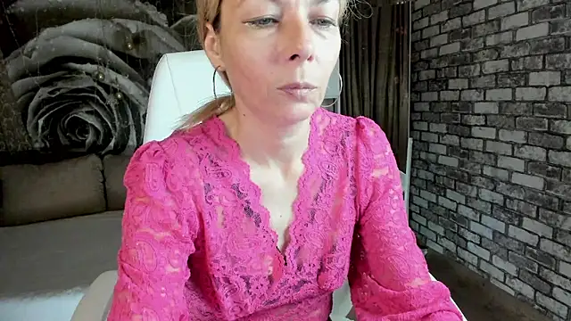 Snapshot of Eva_Melow chatting on 31, 5, 2026 Eva Melow online show from 31, 5, 2026