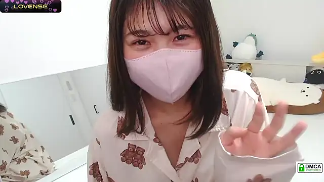 Snapshot of SUZU_ chatting on 18, 1, 2025 SUZU online show from 18, 1, 2025