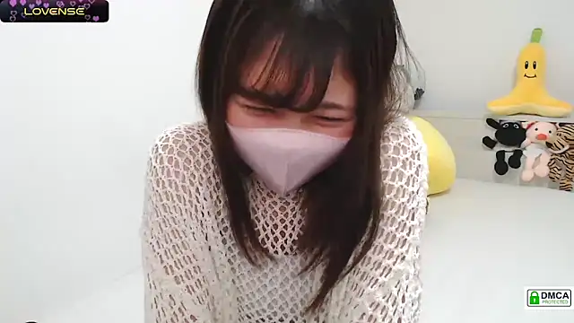 Snapshot of SUZU_ chatting on 25, 1, 2025 SUZU online show from 25, 1, 2025