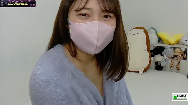 Snapshot of SUZU_ chatting on 5, 3, 2025 SUZU online show from 5, 3, 2025