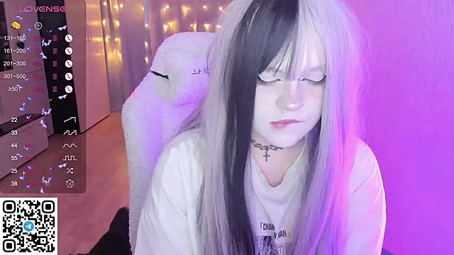 SelenaCute online show from 10, 2, 2026