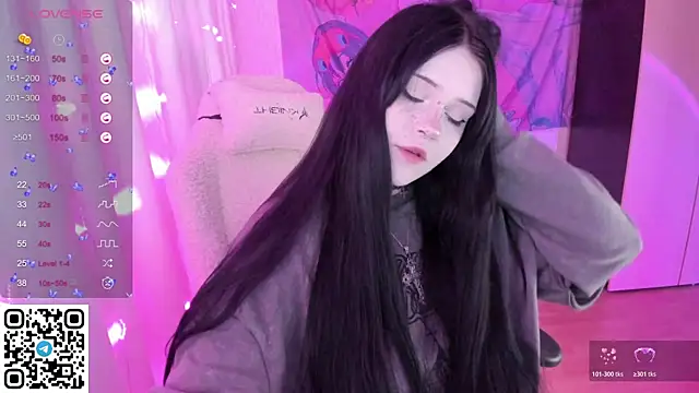 Snapshot of SelenaCute chatting on 29, 5, 2026 SelenaCute online show from 29, 5, 2026