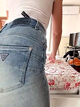 Silvia Zeno online show from 17, 4, 2026