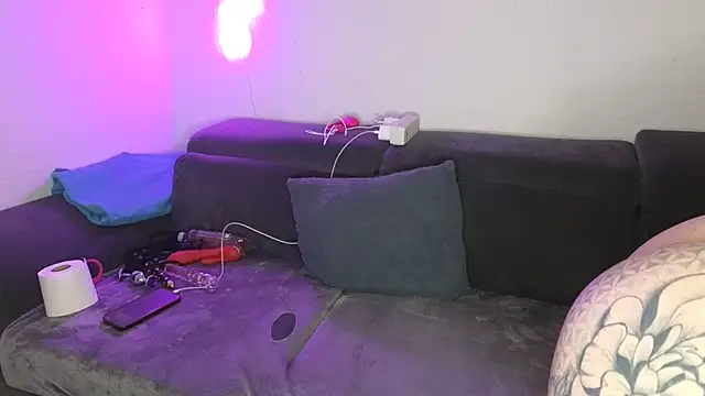 Furby13 online show from 5, 1, 2025