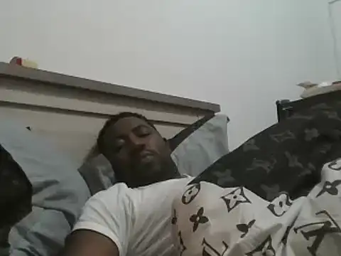 Snapshot of Tonton1988 chatting on 25, 2, 2025 Tonton1988 online show from 25, 2, 2025