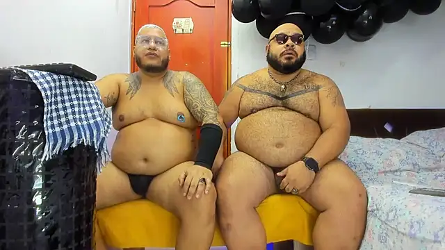 Snapshot of Latino_bigcock chatting on 6, 11, 2025 Latino bigcock online show from 6, 11, 2025