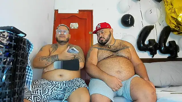 Latino bigcock online show from 17, 12, 2025