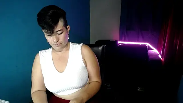 Snapshot of Sunny_rayz_ chatting on 26, 6, 2026 Sunny rayz online show from 26, 6, 2026