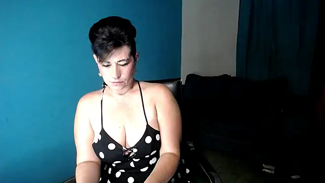 Snapshot of Sunny_rayz_ chatting on 2, 7, 2026 Sunny rayz online show from 2, 7, 2026