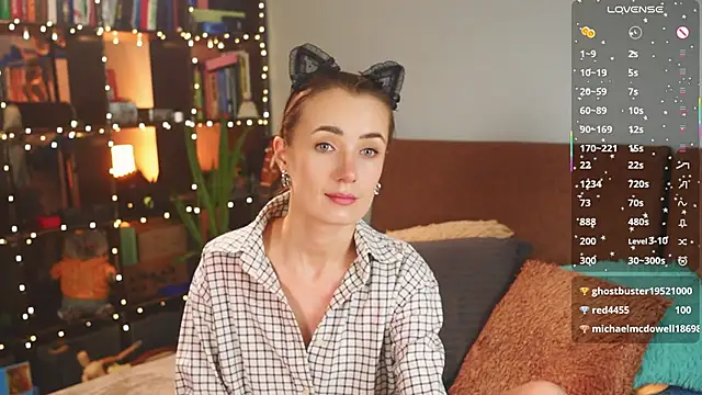 bananya kitty online show from 4, 12, 2025