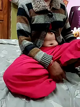 Snapshot of COUPLLE_VILLAGE chatting on 25, 12, 2024 COUPLLE VILLAGE online show from 25, 12, 2024