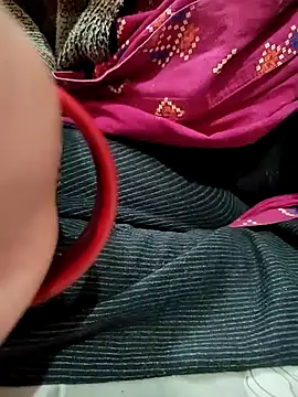 Snapshot of COUPLLE_VILLAGE chatting on 9, 1, 2025 COUPLLE VILLAGE online show from 9, 1, 2025