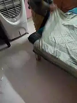 Snapshot of COUPLLE_VILLAGE chatting on 10, 1, 2025 COUPLLE VILLAGE online show from 10, 1, 2025