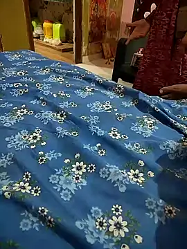 Snapshot of COUPLLE_VILLAGE chatting on 30, 1, 2025 COUPLLE VILLAGE online show from 30, 1, 2025