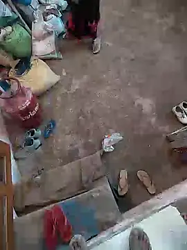 Snapshot of COUPLLE_VILLAGE chatting on 4, 2, 2025 COUPLLE VILLAGE online show from 4, 2, 2025