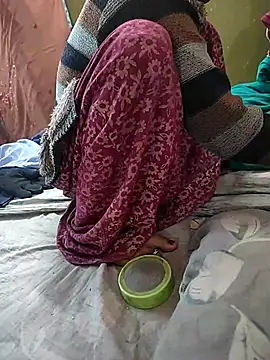 Snapshot of COUPLLE_VILLAGE chatting on 19, 2, 2025 COUPLLE VILLAGE online show from 19, 2, 2025