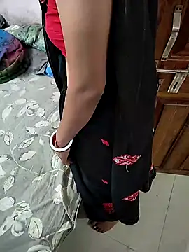 Snapshot of COUPLLE_VILLAGE chatting on 3, 3, 2025 COUPLLE VILLAGE online show from 3, 3, 2025