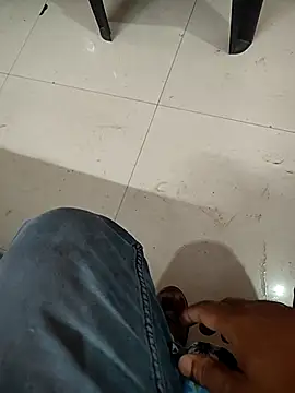 Snapshot of COUPLLE_VILLAGE chatting on 10, 3, 2025 COUPLLE VILLAGE online show from 10, 3, 2025